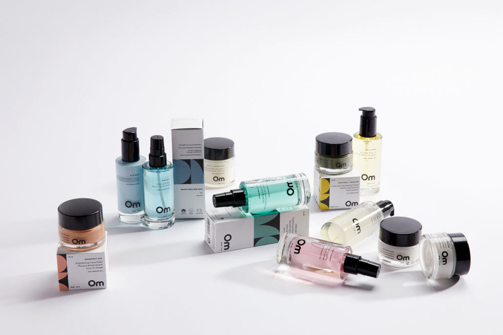 Serums, oils and moisturizers skincare routine